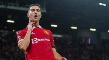 بعد جوشوا زيركزي.. نجم يونايتد ينهي صيامه التهديفي في مباراة حاسمة